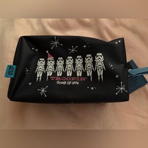 Mad Beauty Star Wars Troopin Through The Snow Travel Set